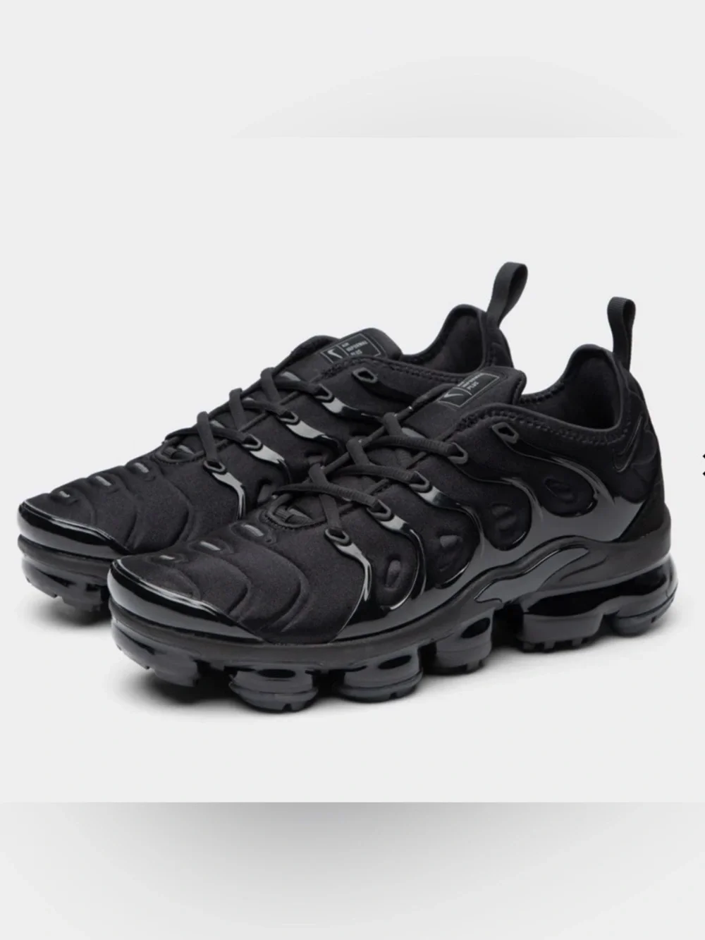 Nike Men’s Triple Black VaporMax-Style Cushioned Sneakers - Picture 1 of 9